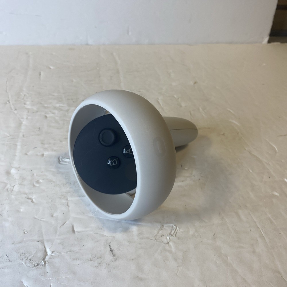 Meta Quest 2 Right Controller White Fully Functional All Buttons Work With Strap