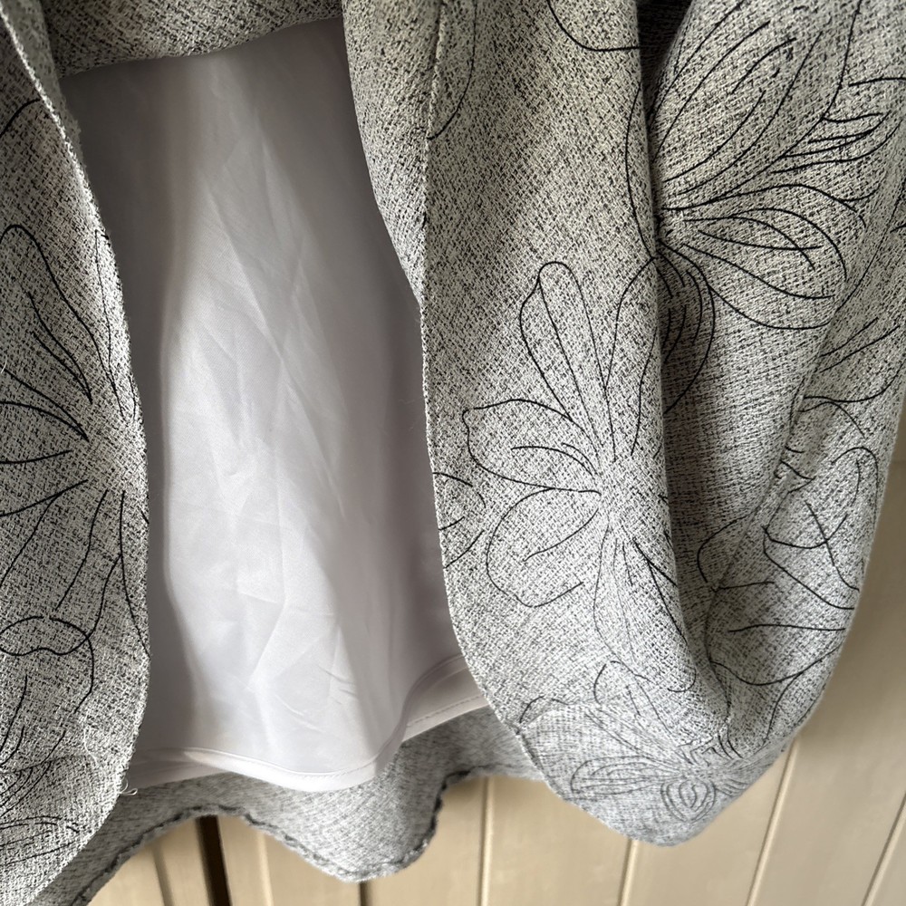 Danart Grey/Flower Skirt Size 18