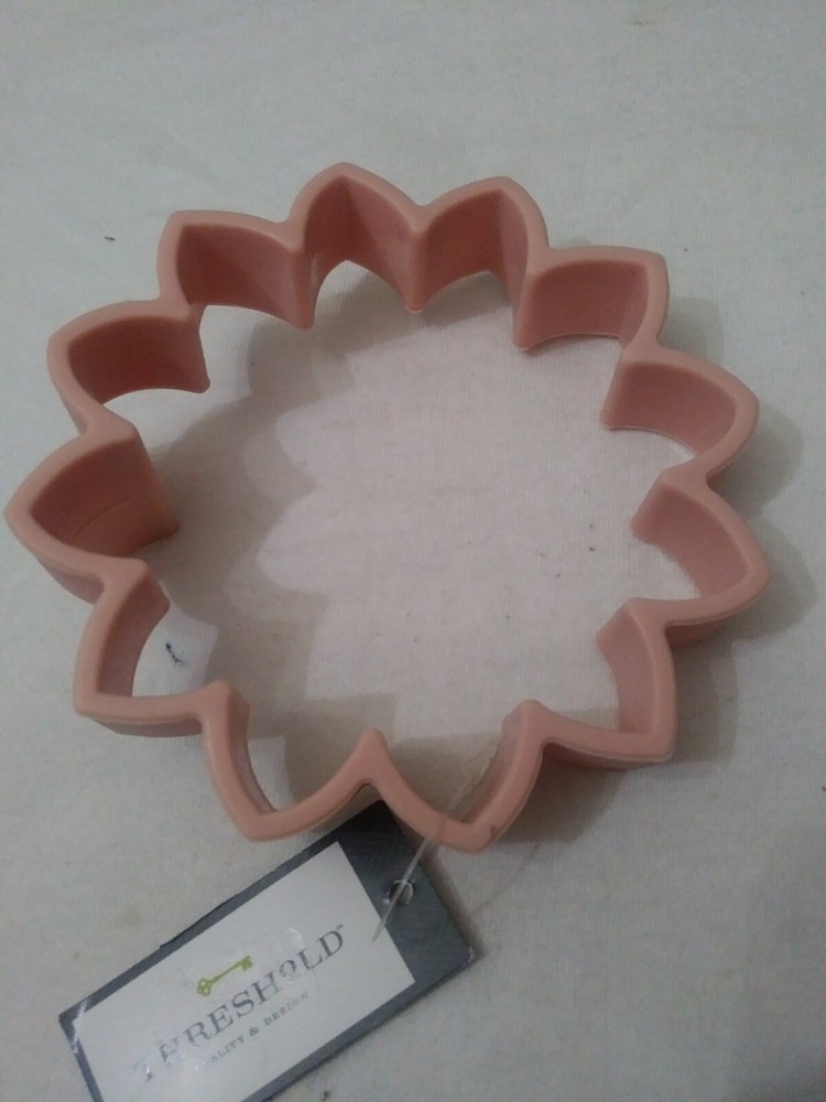 Threshold Silicone Pancake Mold Flower Shape
