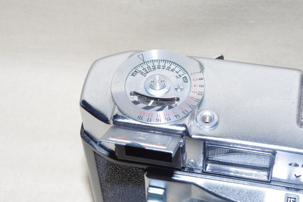Mint Fully Functional Argus V-100 Camera, Leather Case, 30 Day Return