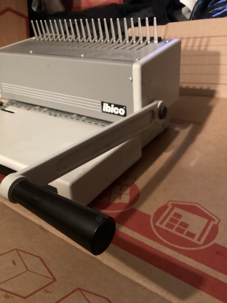 Ibico Ibimatic Heavy Duty Metal Preset Punch Bind System Comb Binding Machine.