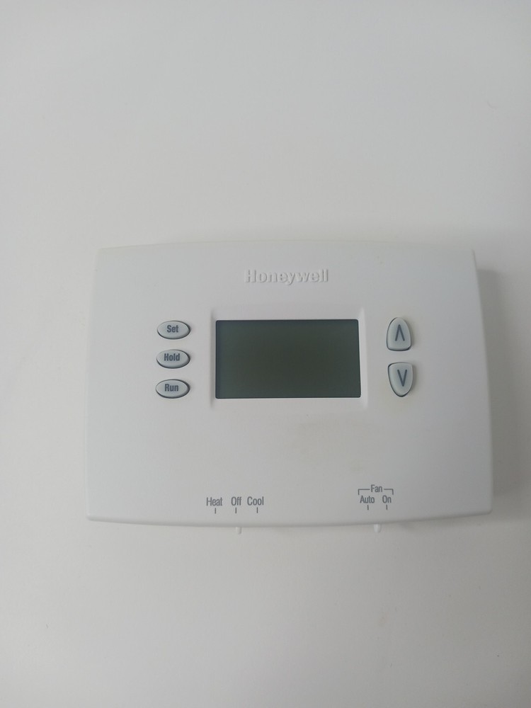 Honeywell MD 1730 Digital Programmable Thermostat
