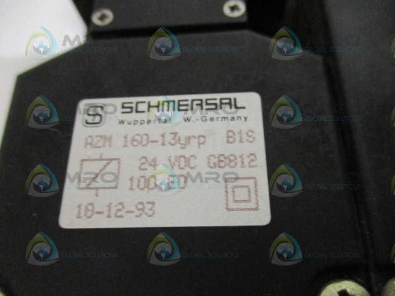 SCHMERSAL AZM160-13yrp SAFETY INTERLOCK SWITCH 24VDC UNMP