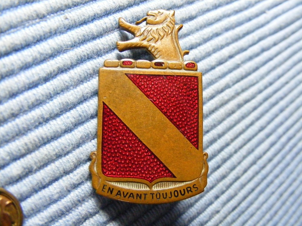 WW2 35th Field Artillery Unit Crest