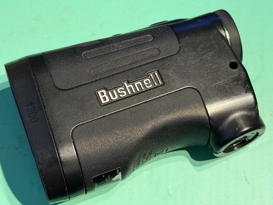 BUSHNELL PRIME GOLF LASER RANGEFINDER.