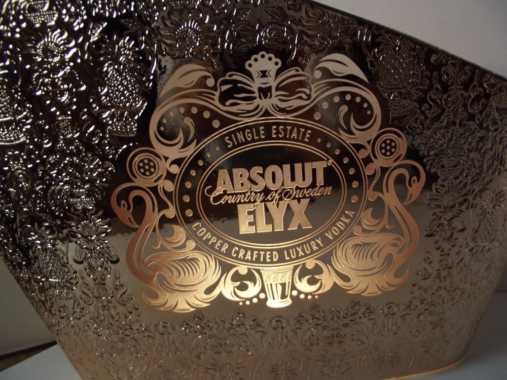 ABSOLUT ELYX Demask Copper Ice Bucket Illuminated Display LED White