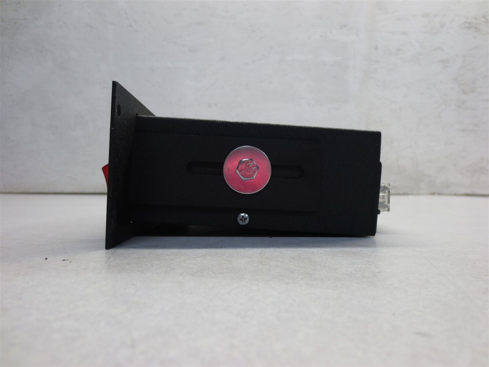 VEHICLE LIGHT CONTROL SWITCH BOX W/BRACKET