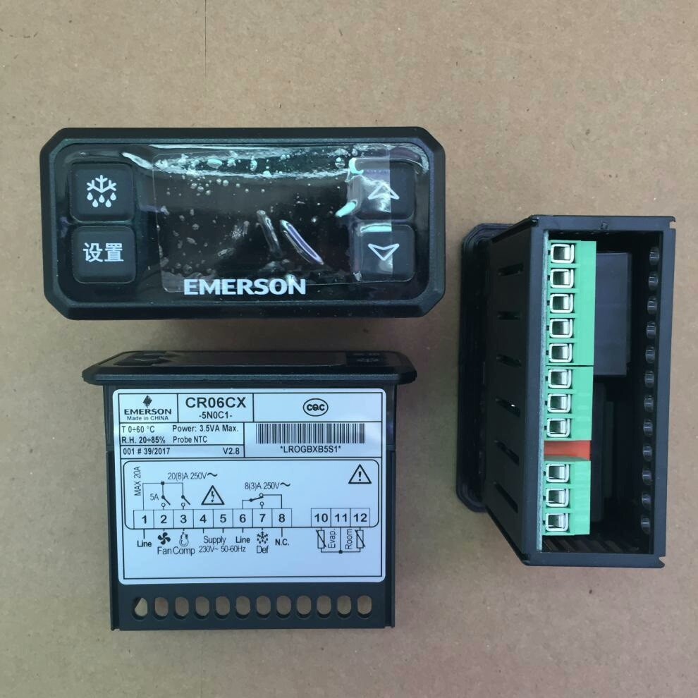 1PCS NEW CR06CX 5N0C1 temperature controller