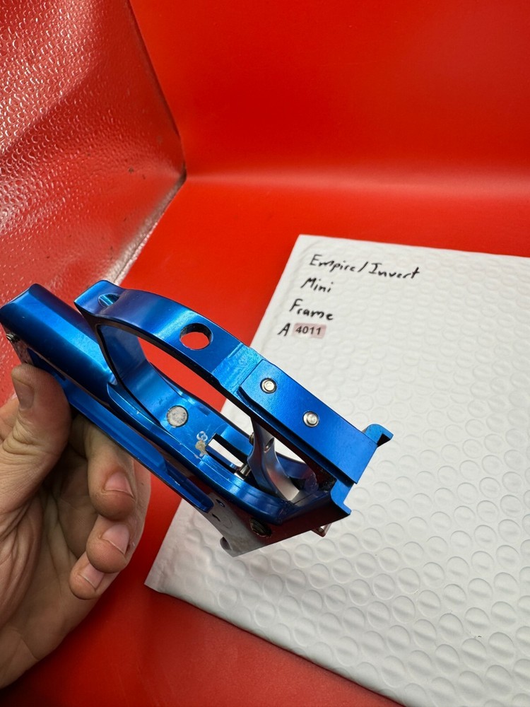 Empire/Invert Mini Frame