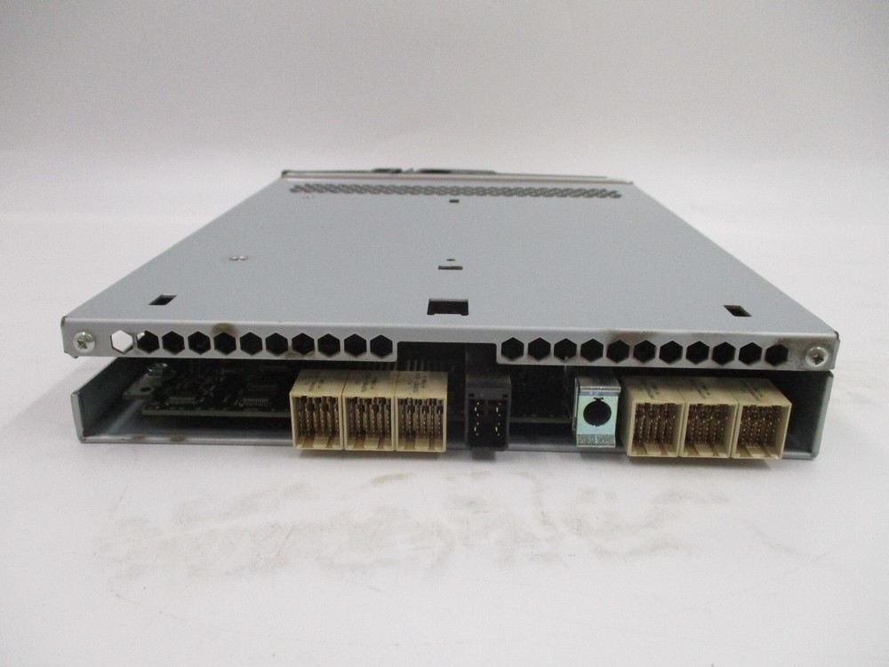 NetApp IOM3 SAS Controller Module NA P/N: 111-00569+A2 Tested Working