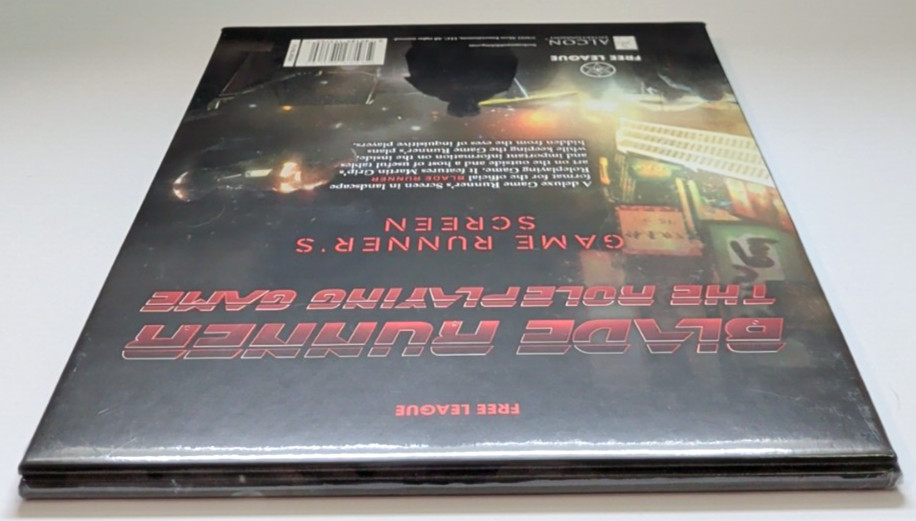 Blade Runner RPG Bundle: Game Runner's Screen and Base Dice Set Lot - New!