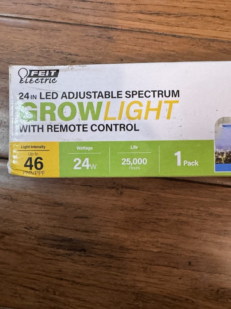 Feit Electric 2ft 24-Watt LED Grow Light, 3 Spectrum, Remote Control, Linkable