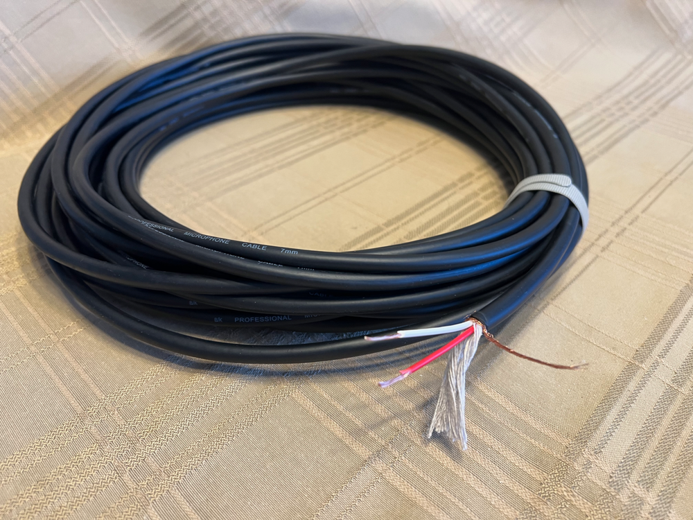 PROFESSIONAL MICROPHONE AUDIO CABLE BLACK - 50ft BULK