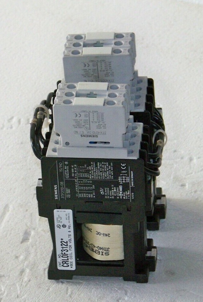 CRLOF3122 Siemens reversing contactor 24 volt dc will inter lock electrically