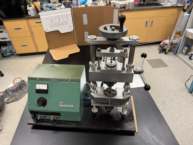 Mini-Max Injection Molding