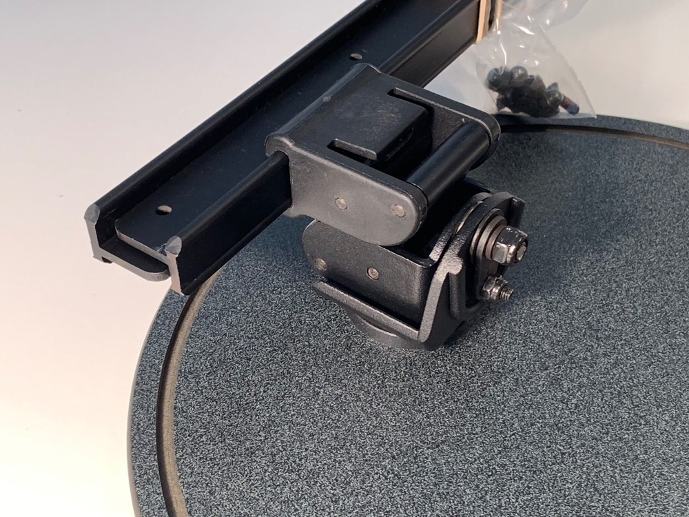 HUMANSCALE Keyboard Tray with Mouse Platform Black Originally $450