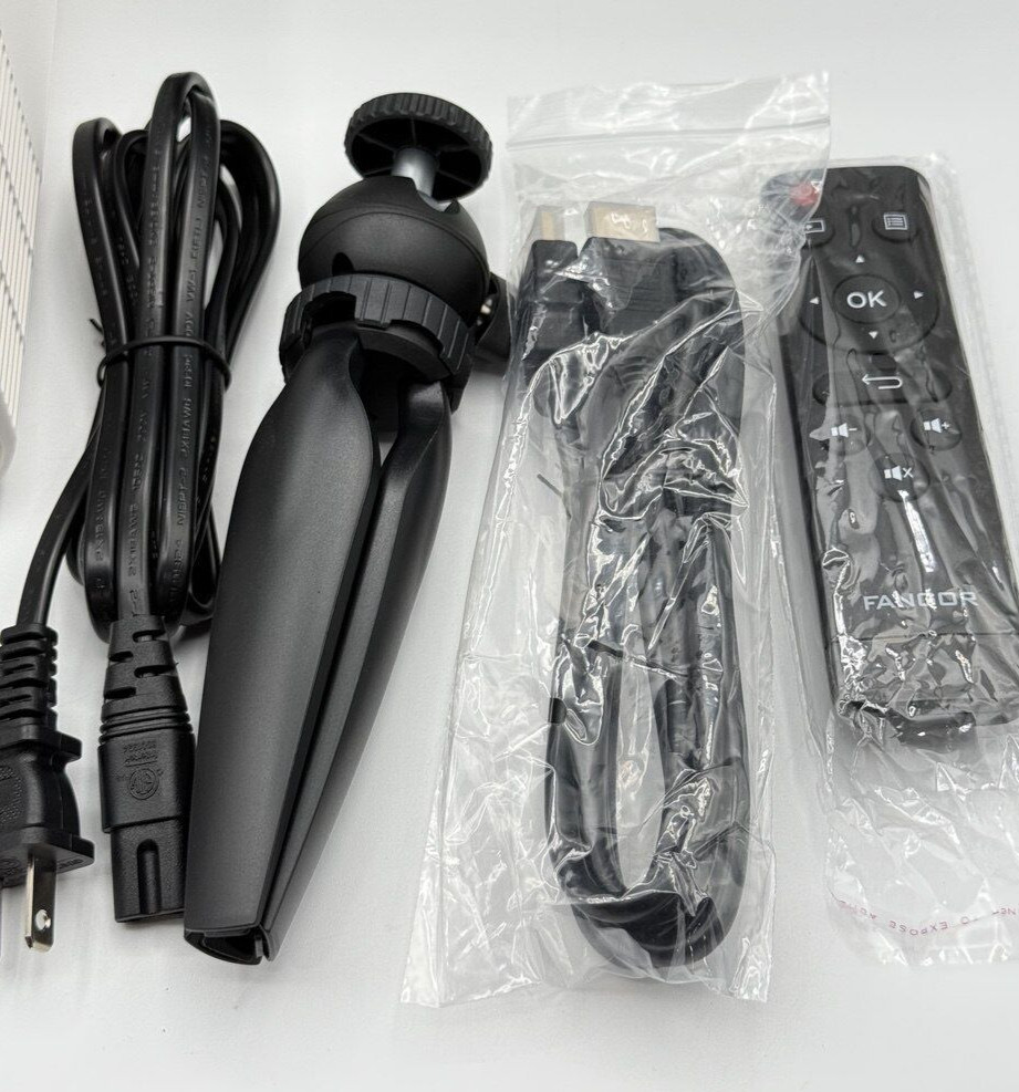 FANGOR 1080P HD Projector F-506Pro