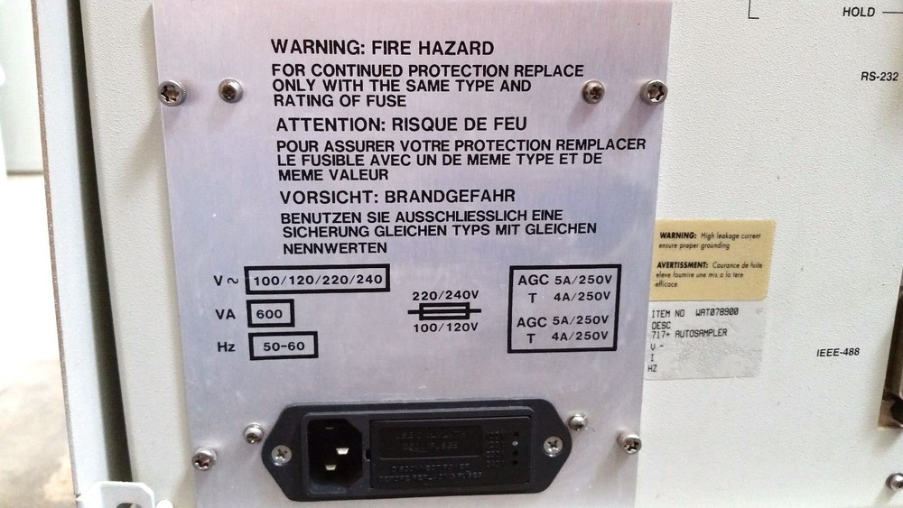 Waters HPLC Autosampler Model 717 Plus