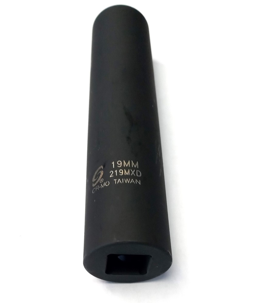 Sunex Tools 1/2" Drive 19mm 6-Point Extra-Deep Impact Socket 219MXD