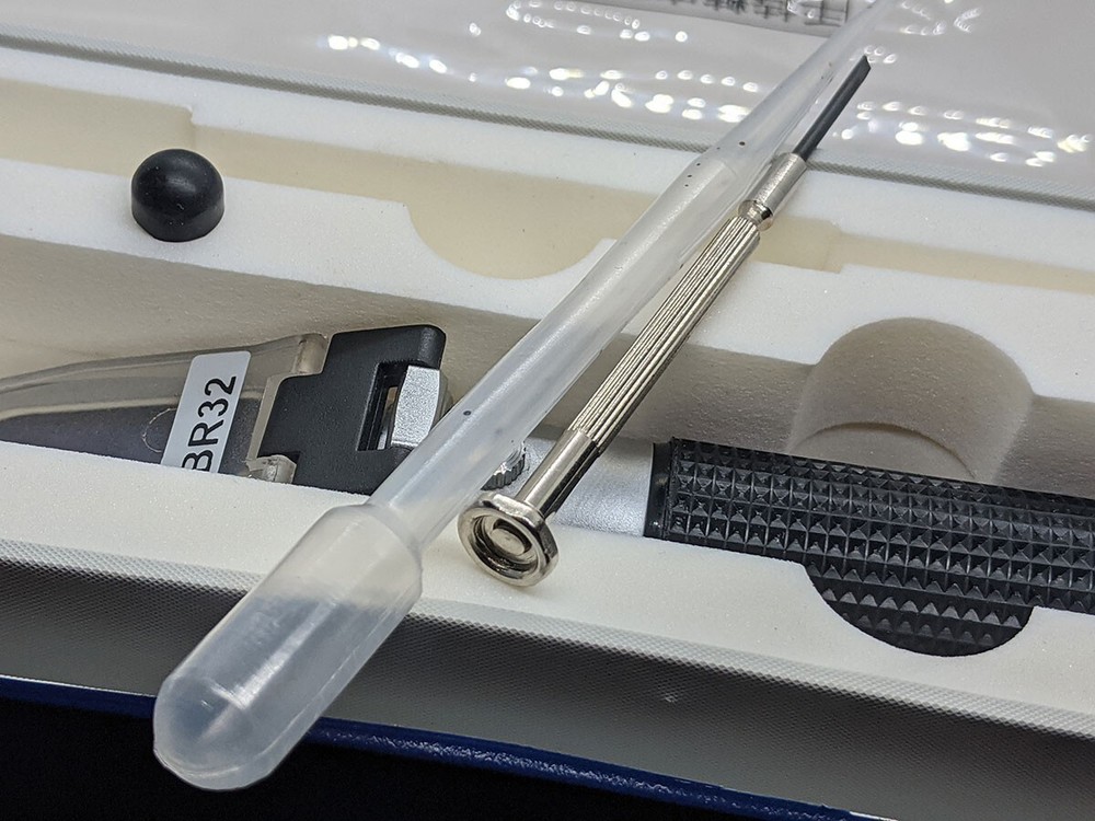 Today's Instruments Co. LTD Model Br32 Refractometer in Brix Units