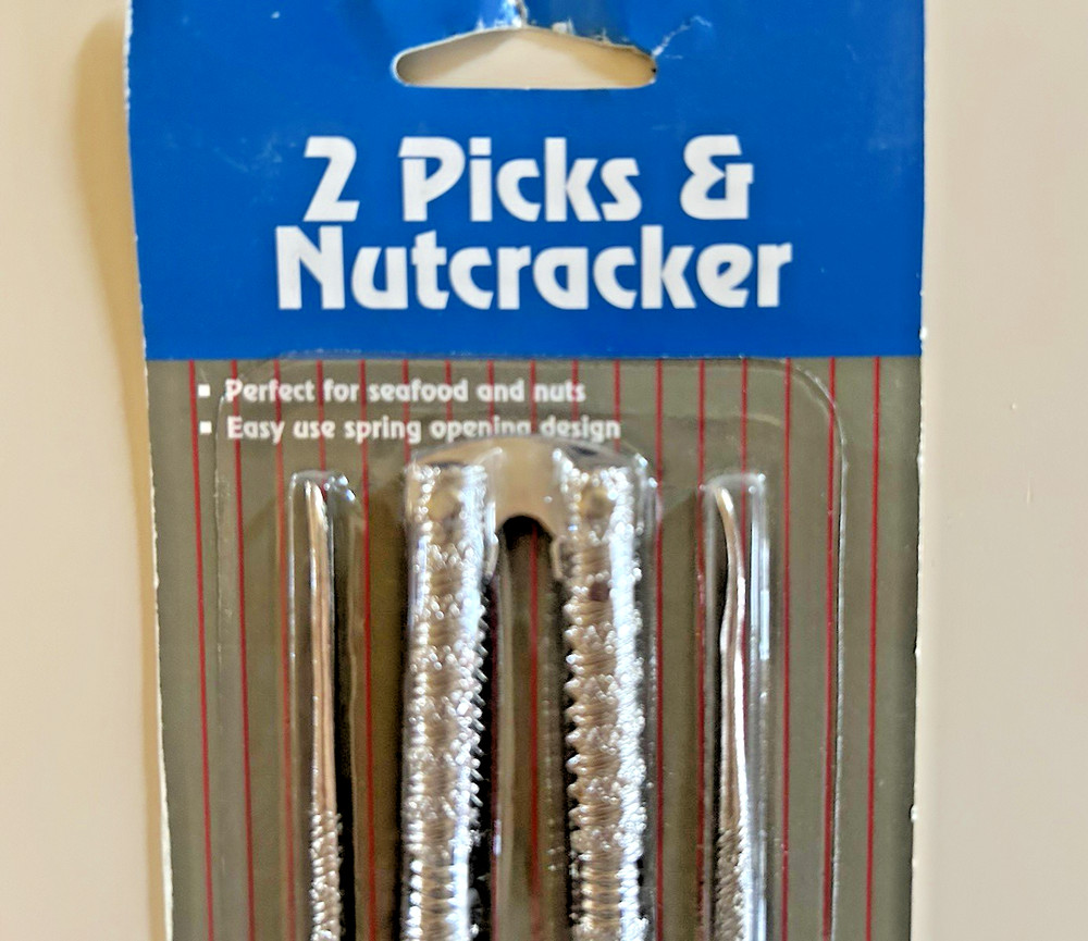 Vintage HOMEBEST 2 Picks & Nutcracker Set