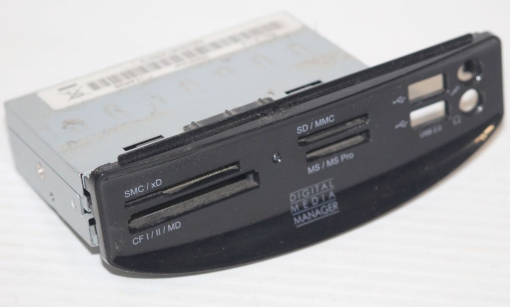 Front Case Memory Card Reader & USB Bezel - Emachines W3653 Windows XP Desktop