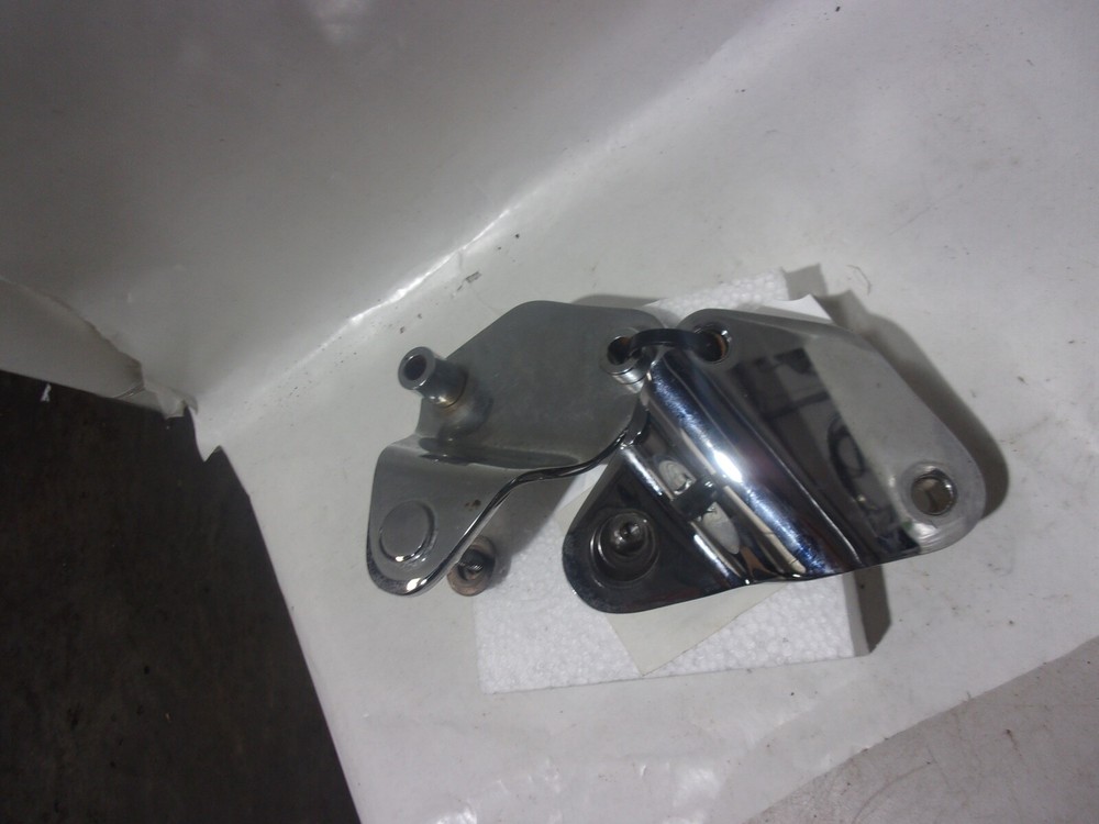 54030-09 Docking Hardware Detachable Sissy Bar