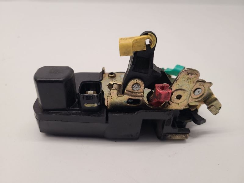 2005 05 DODGE DURANGO LEFT LH FRONT DRIVER DOOR LOCK ACTUATOR