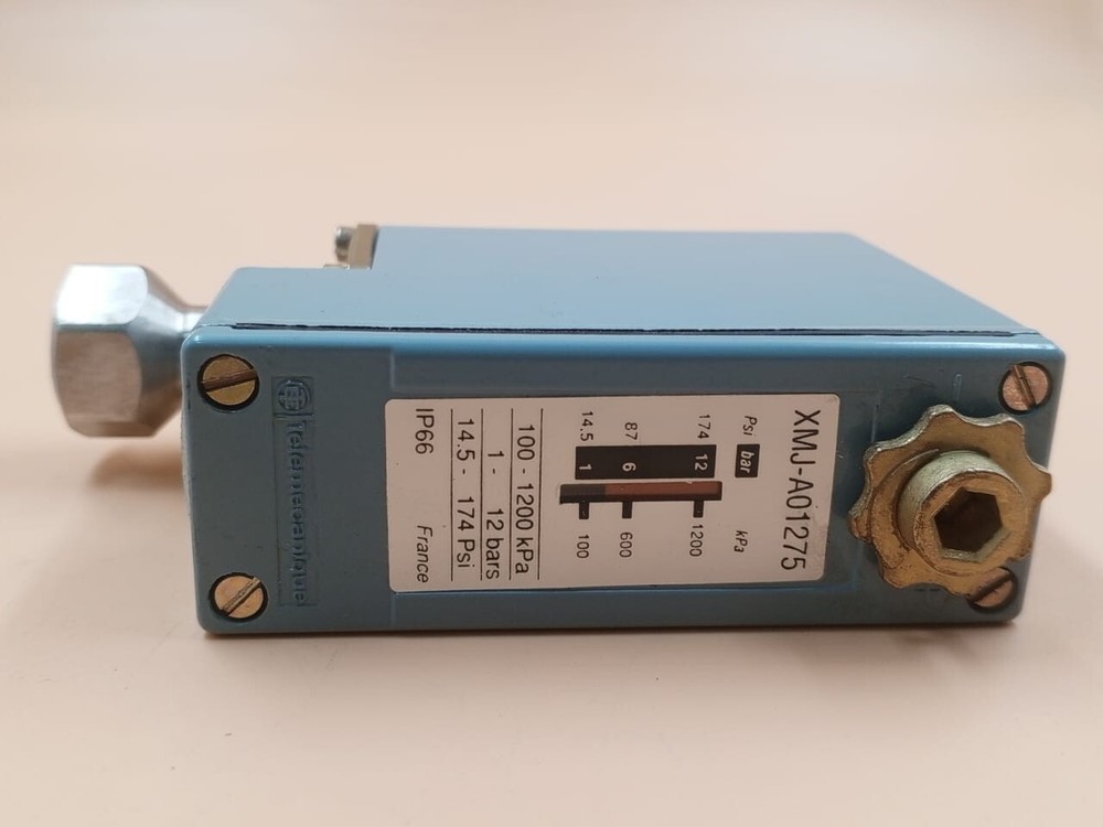 TELEMECANIQUE XMJ A01275