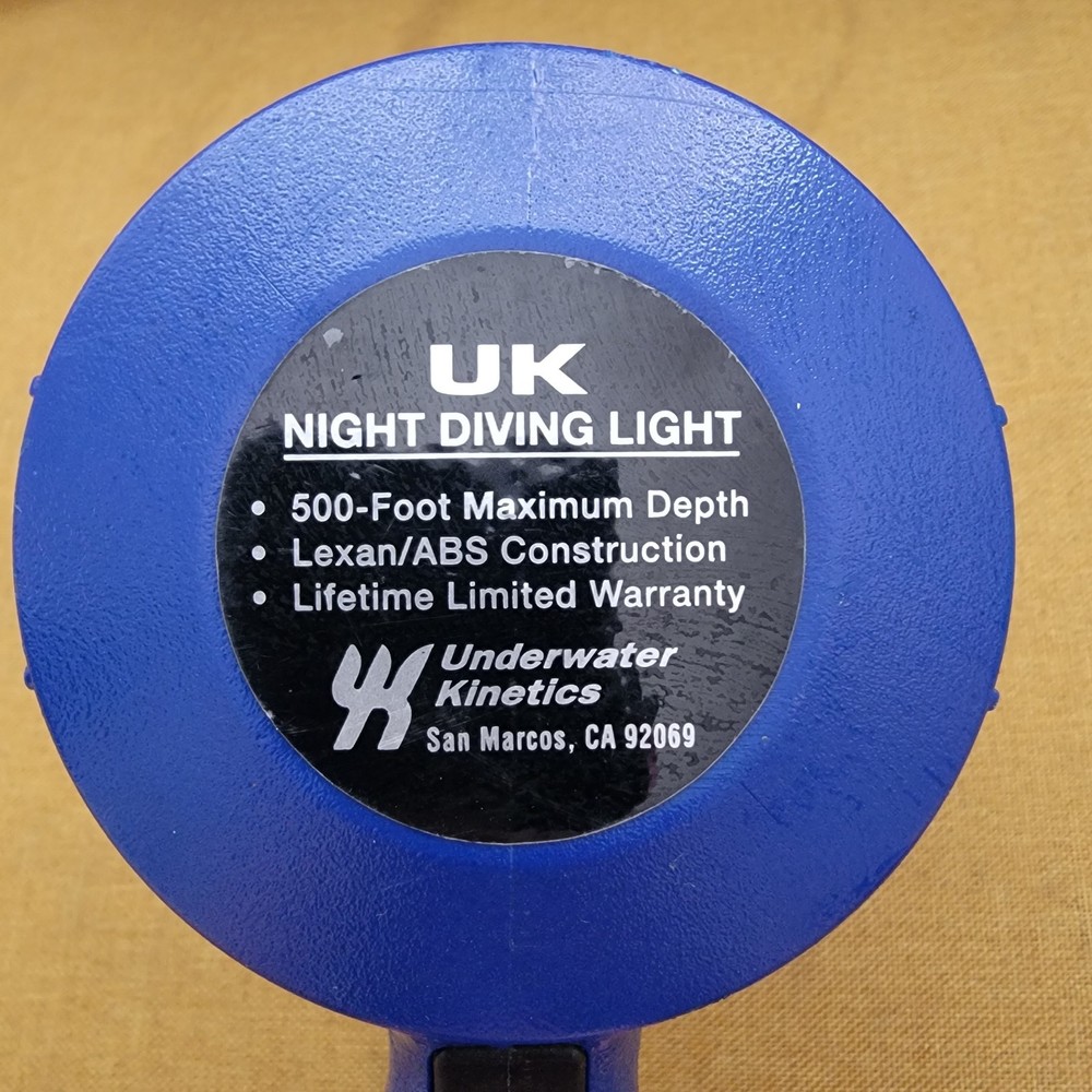 Underwater Kinetics UK 400 Night Dive Light
