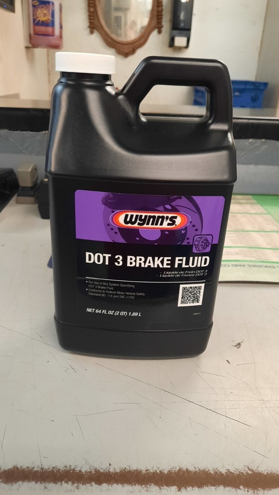 Wynn's Dot 3 Brake Fluid 64OZ