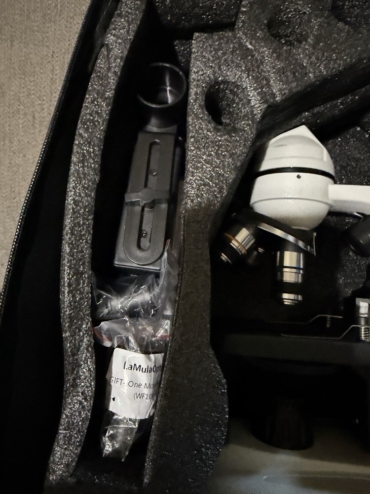 Pre Owned Microscopic 40X-1000X In Perfect Condition