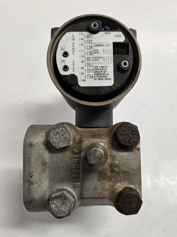 FOXBORO ELECTRONIC TRANSMITTER 843DP-C211SS.