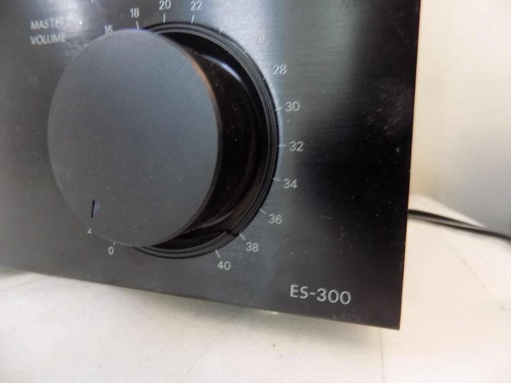 ONKYO ES-300 AV SURROUND PROCESSOR