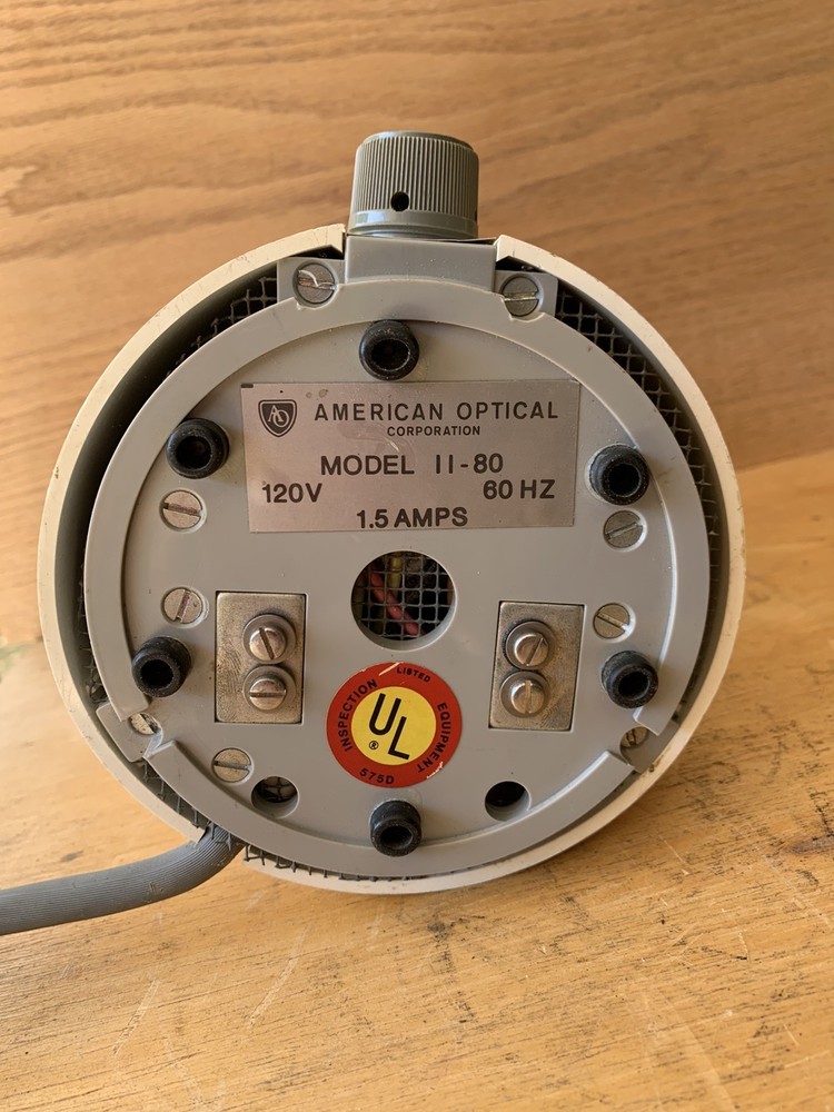 American Optical Fiber Optic Illuminator Model 11-80, Tested