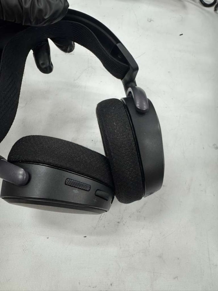 SteelSeries Arctis Pro Wireless Gaming Headset Wireless+Bluetooth for PS4 and PC