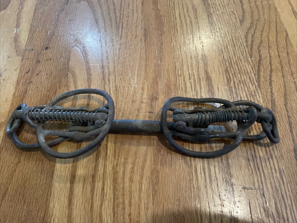 ANTIQUE IRON SPRING HARNESS HORSE BIT RARE