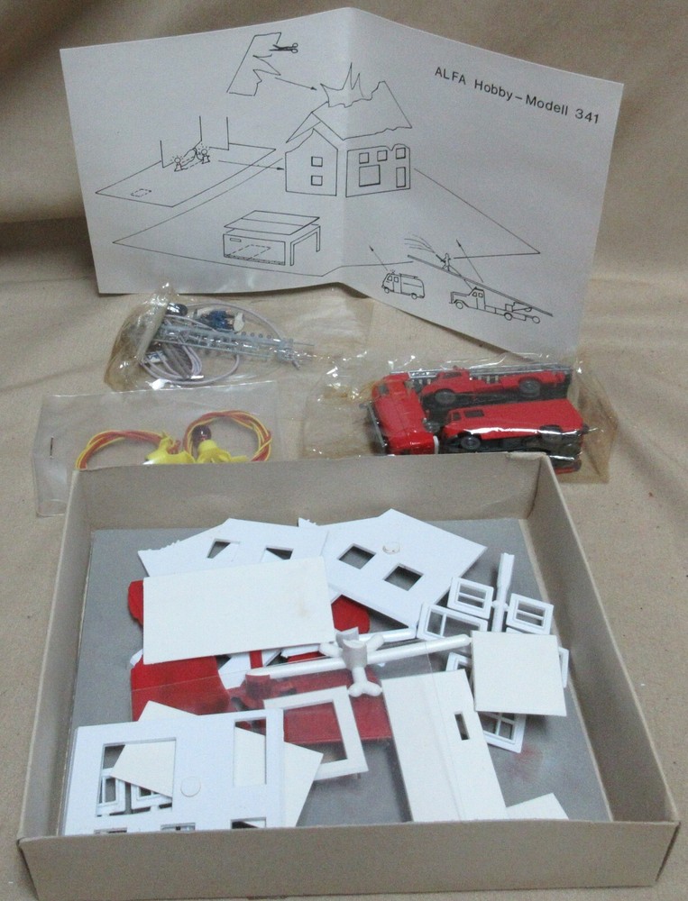 Bausatz Model Kit 341A Fire Trucks