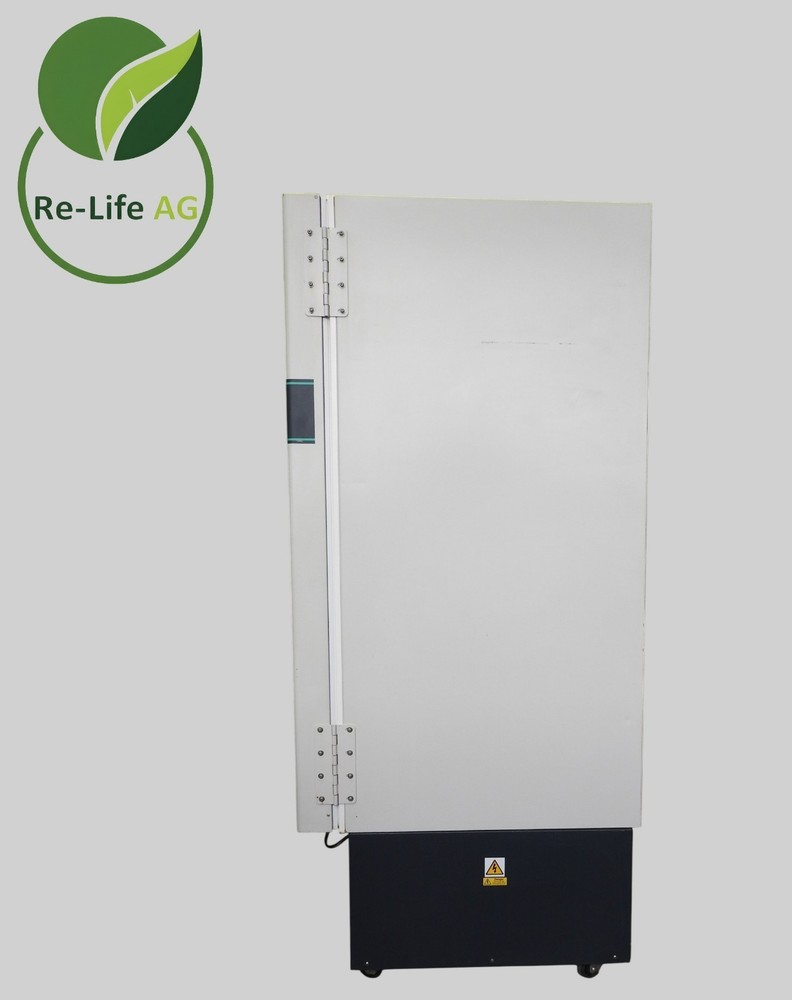 New Brunswick Scientific U725 −86 Ultra-Low Temperature Freezer