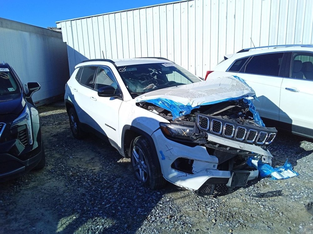 Camera/Projector Camera Windshield Fits 22-25 COMPASS 862400