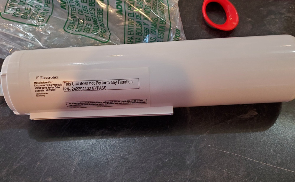 Frigidaire 242294402 Water Filter Bypass Plug Open Box