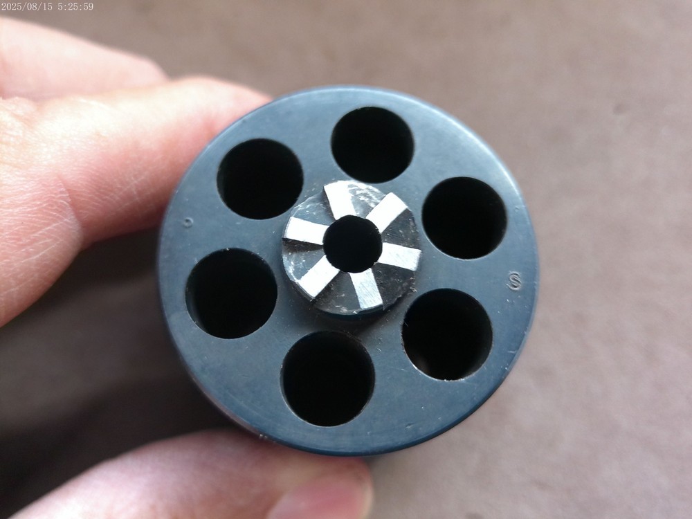 Ruger Blackhawk 9mm revolver cylinder