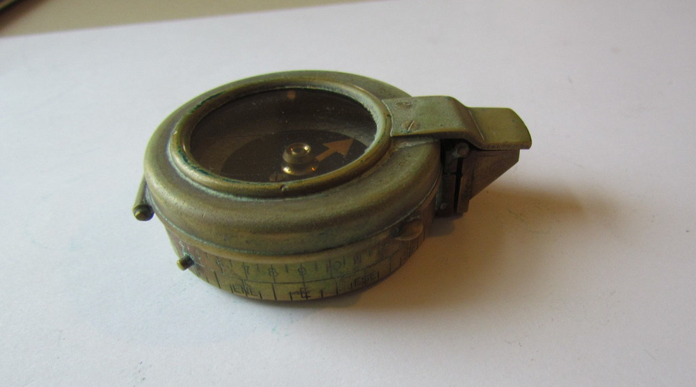 1918 US Engineer Corps WWI Compass C-E No 10996 Solid Brass Antique With Case