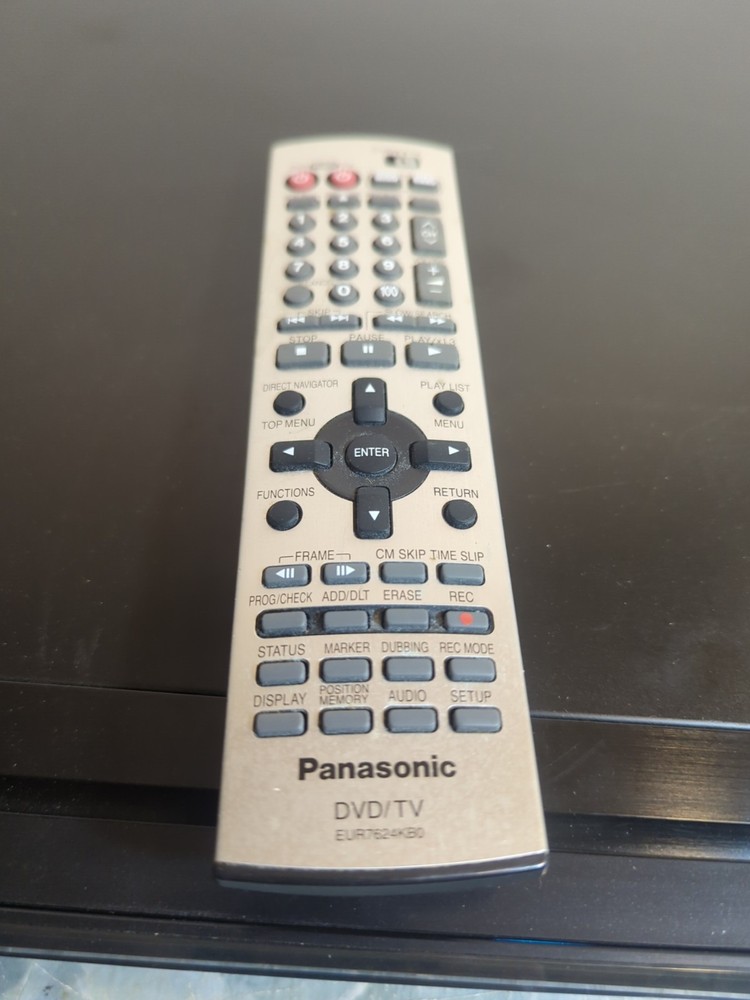 Panasonic DMP-BD10A Blu-Ray Player Complete With Remote!