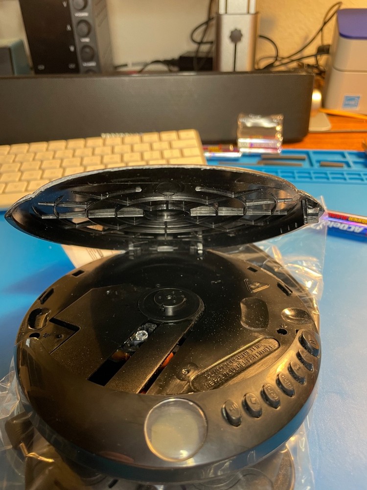 COBY Portable CD Player CD-191-BLACK - TESTED & WORKING With Headphones