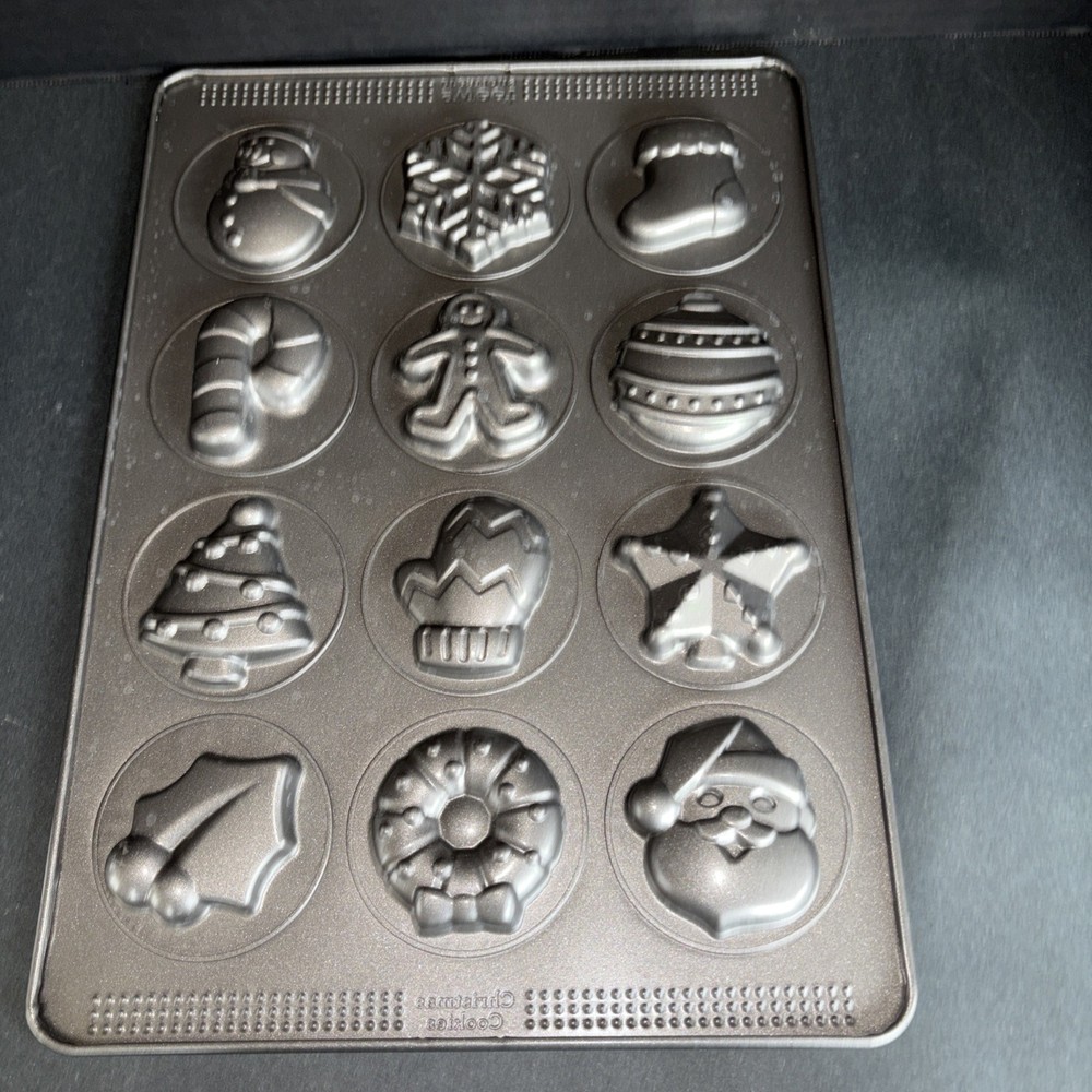 Sweet Creations Christmas Cookie Pan