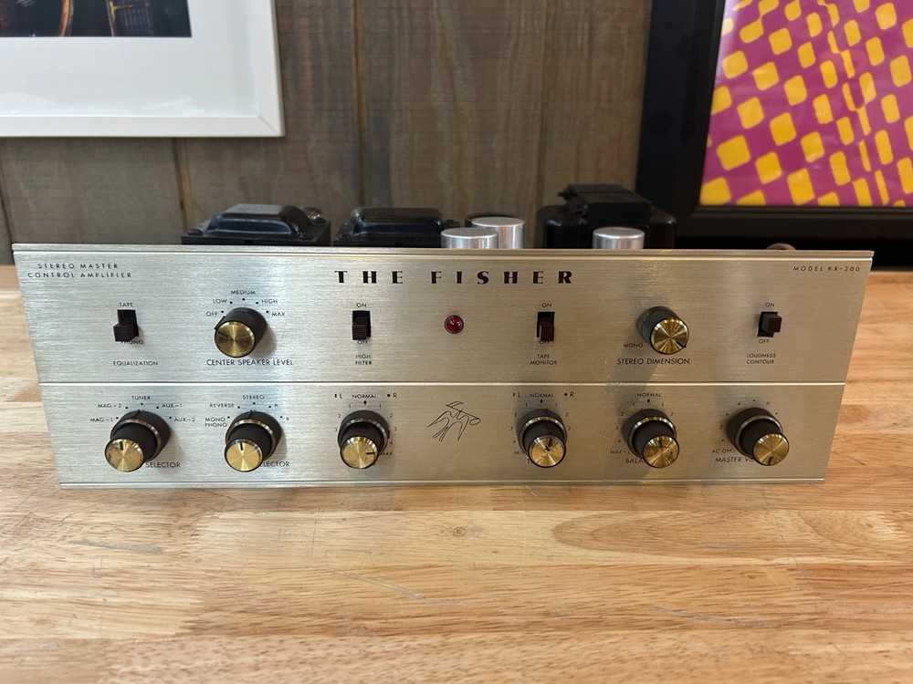 Fisher Model KX200 Integrated Stereo Master Control Amplifier Sericed Excellent