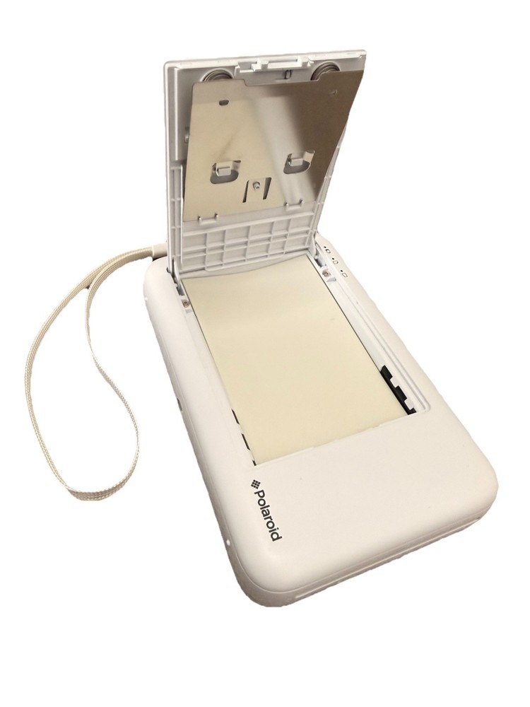 Polaroid Snap White Portable Instant Digital Photo Printer Camera with USB Cable