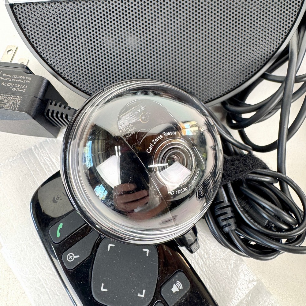 Logitech BCC950 ConferenceCam USB Camera Speakerphone w/ Remote