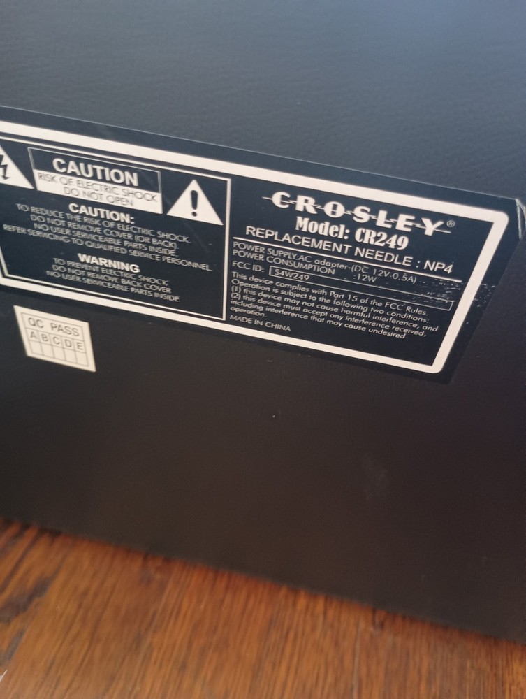 Crosley Portable Bluetooth Suitcase Turntable Black Model CR249